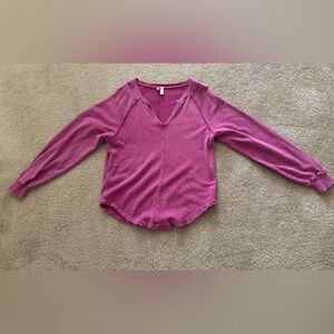 Anthropologie Pilcro Notch-Neck Raspberry V-Neck Women's Sweatshirt Size X-Small